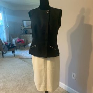 Sleeveless jacket and skirt